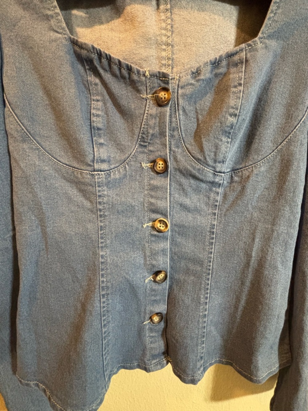 SHEIN Light Blue Denim Button-Front Puff Sleeve Top - Picture 8 of 10